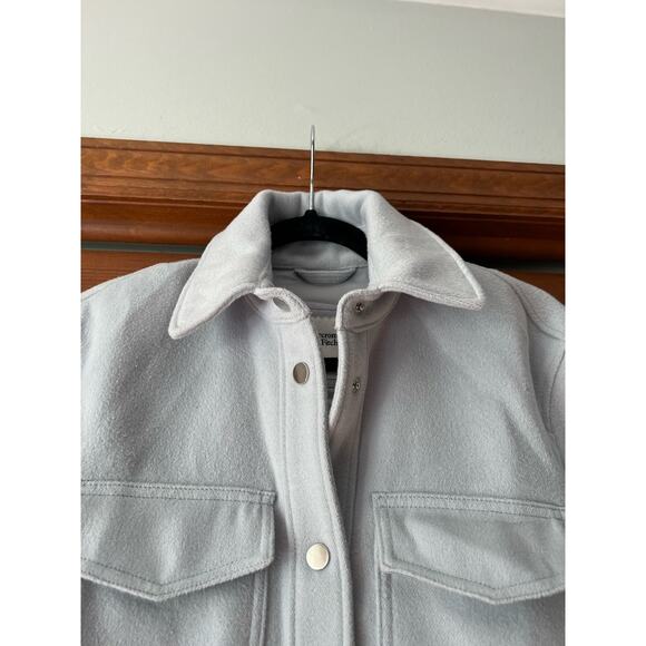 Abercrombie & Fitch Women's Button Up Shirt Jacket Shacket Light Blue Size XS - Picture 3 of 10